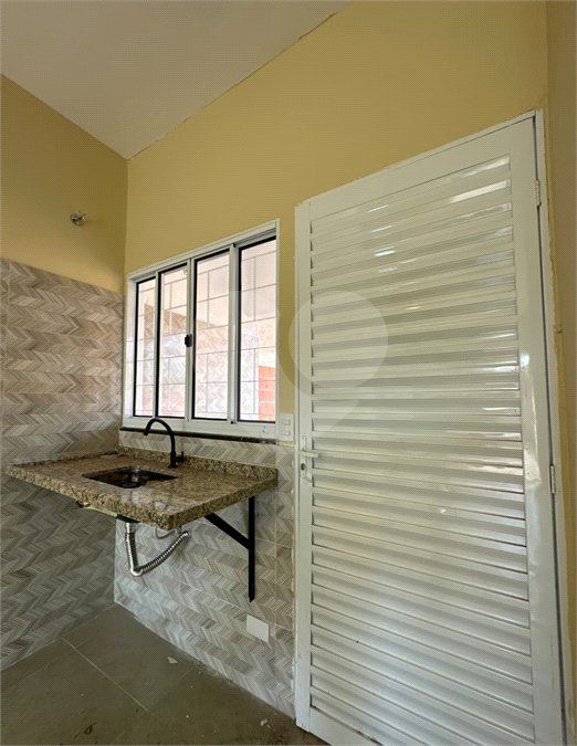 Casa à venda com 2 quartos em Residencial Solaris, Ponta Porã, MS