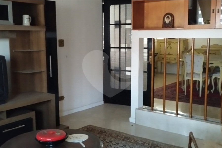 Sobrado à venda com 3 quartos, sendo 2 suítes, em Vila Guilherme, São Paulo, SP