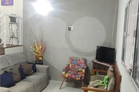 Casa à venda com 3 quartos, sendo 1 suíte, em Villa Di Cesar, Mogi das Cruzes, SP