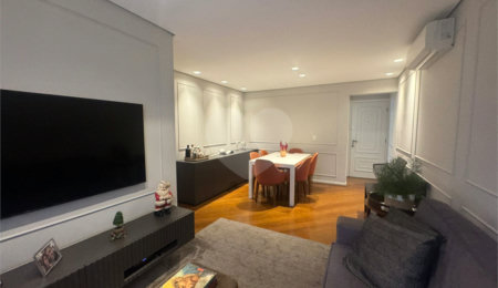 Apartamento à venda com 3 suítes em Indianópolis, São Paulo, SP