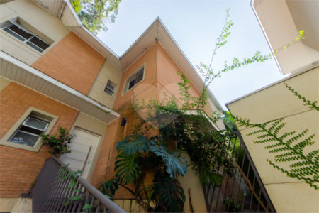 Casa à venda com 5 suítes no condomínio Solar dos Manacas, São Paulo - SP