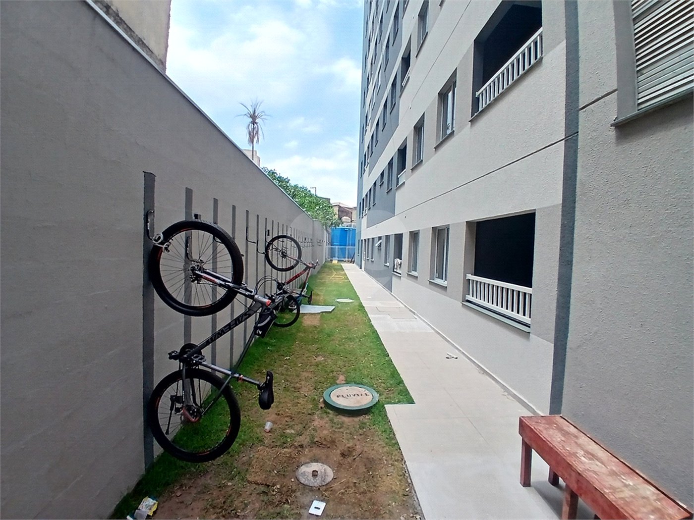 Apartamento à venda com 2 quartos em Vila Pereira Barreto, São Paulo, SP