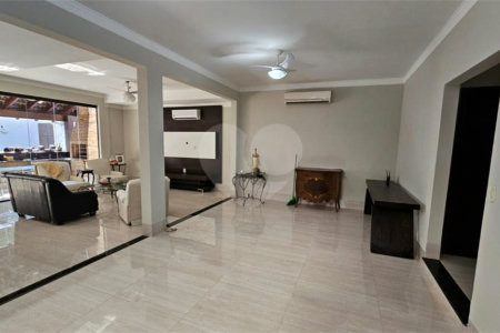 Casa à venda com 5 suítes no condomínio Alphagarden, Cuiabá - MT