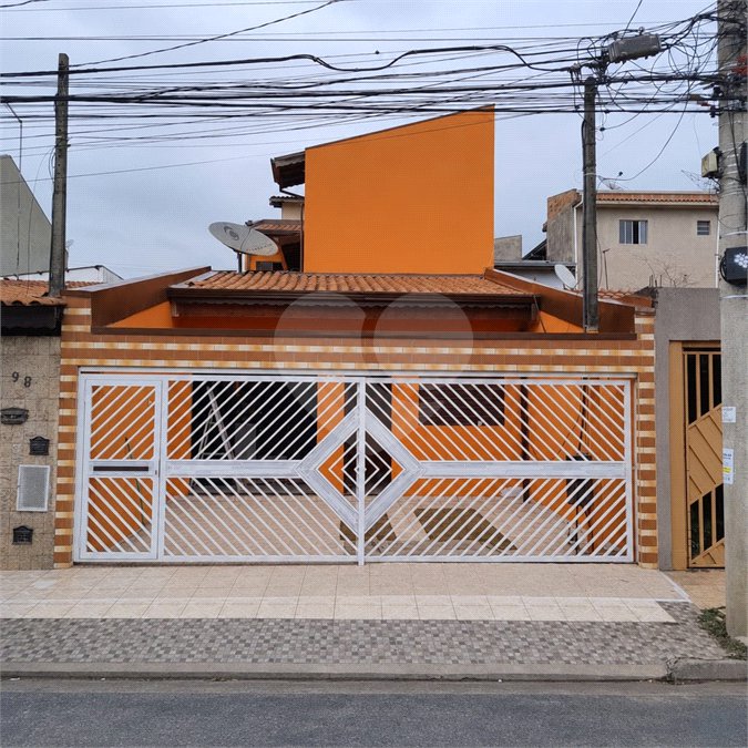 Casa à venda ou para alugar com 3 quartos, sendo 1 suíte,  em Parque Almerinda Pereira Chaves, Jundiaí, SP