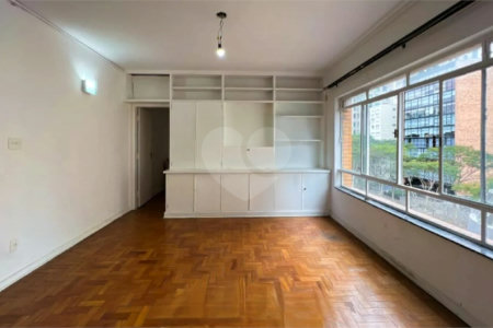 Apartamento à venda com 3 quartos em Jardim Europa, São Paulo, SP