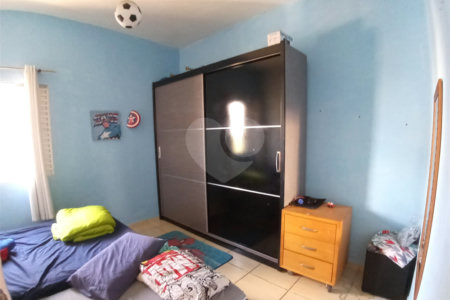 Casa à venda com 4 quartos, sendo 2 suítes, em Jardim São Paulo(zona Norte), São Paulo, SP