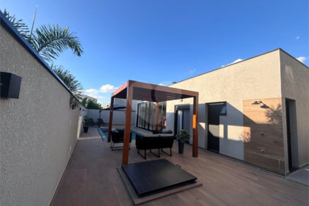 Casa à venda com 4 suítes no condomínio Alphaville Nova Esplanada 4, Votorantim - SP