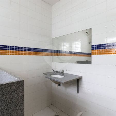 Sobrado à venda com 3 quartos, sendo 1 suíte,  em Real Parque, São Paulo, SP