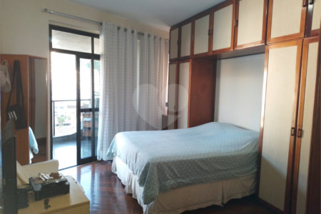 Apartamento à venda com 4 quartos, sendo 1 suíte, em Tijuca, Rio de Janeiro, RJ