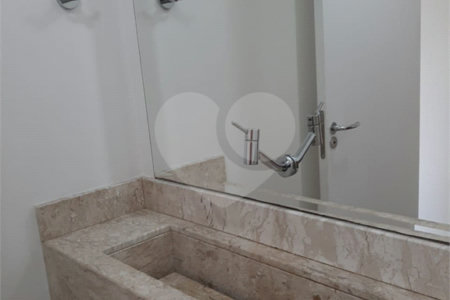 Vende-se Apartamento no Ipiranga — 3 dormitórios e 2 vagas