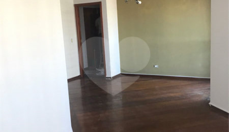 Apartamento à venda com 3 quartos, sendo 1 suíte,  em Vila Paulicéia, São Paulo, SP