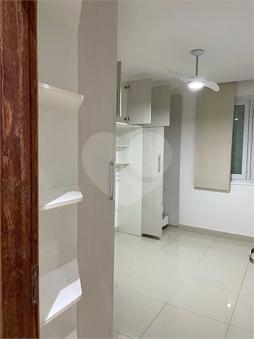 Apartamento à venda com 2 quartos no Centro, Rio de Janeiro, RJ