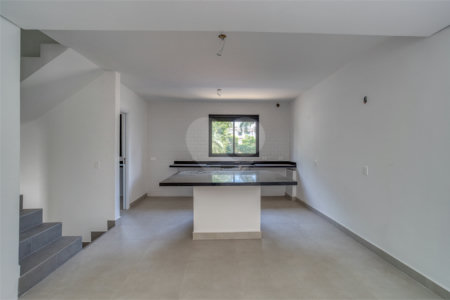 Casa à venda com 4 quartos, sendo 1 suíte, no condomínio Cube Campo Belo, São Paulo - SP