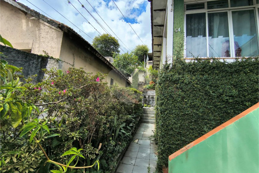Sobrado à venda com 3 quartos, sendo 1 suíte, em Tremembé, São Paulo, SP