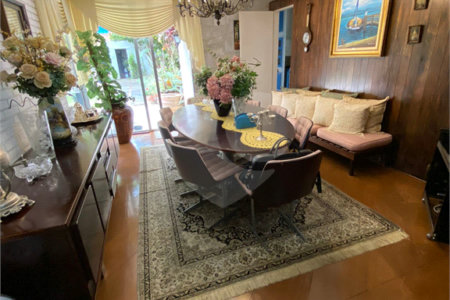 Casa à venda com 4 quartos, sendo 1 suíte,  em Vila Oliveira, Mogi das Cruzes, SP