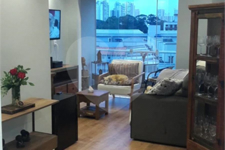 Apartamento à venda com 3 quartos, sendo 1 suíte, em Santana, São Paulo, SP