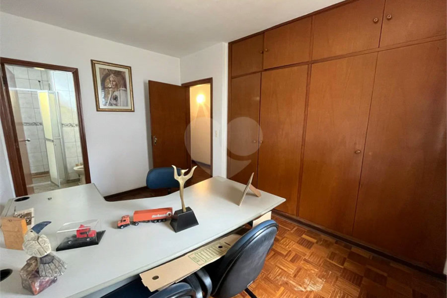 Casa Térrea c/ 4 quartos Venda – Vila Monteiro (Localização Nobre)
