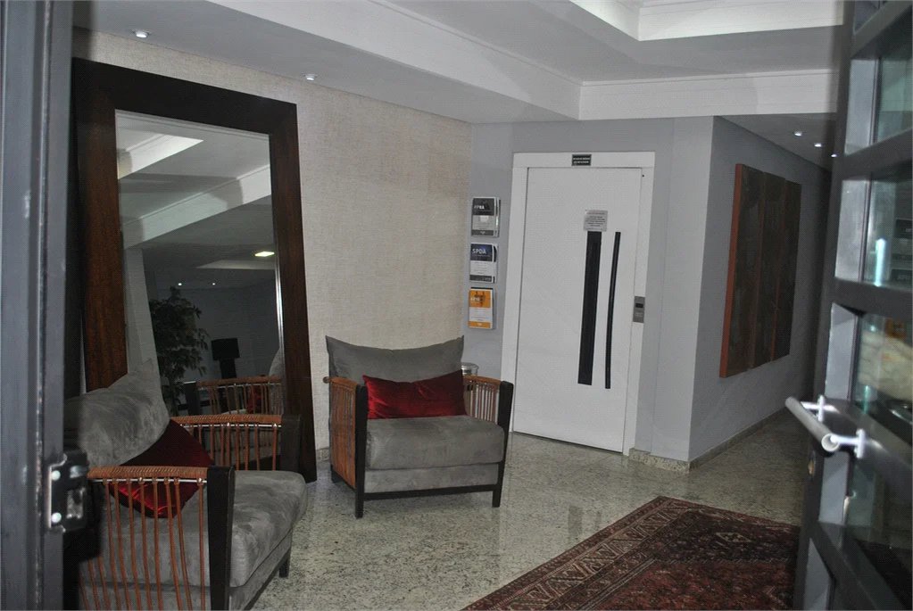 Apartamento à venda com 4 quartos, sendo 3 suítes, em Fazenda Morumbi, São Paulo, SP