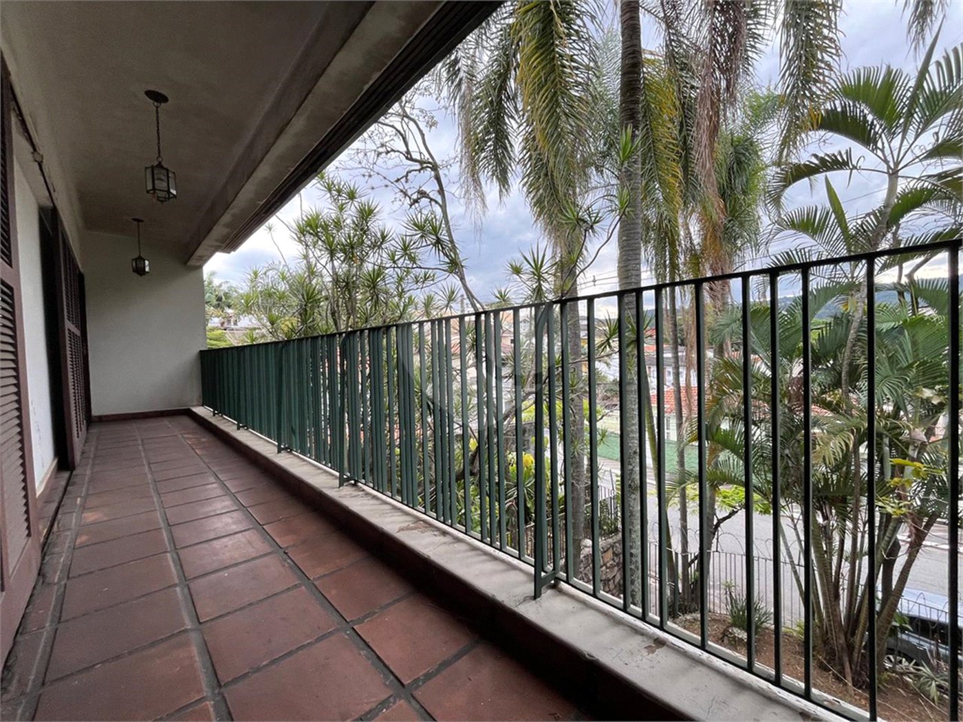 Sobrado à venda com 5 quartos, sendo 1 suíte, em Palmas do Tremembé, São Paulo, SP