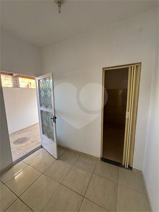 Casa Térrea à venda ou para alugar com 1 quarto em Campo Grande, Rio de Janeiro, RJ