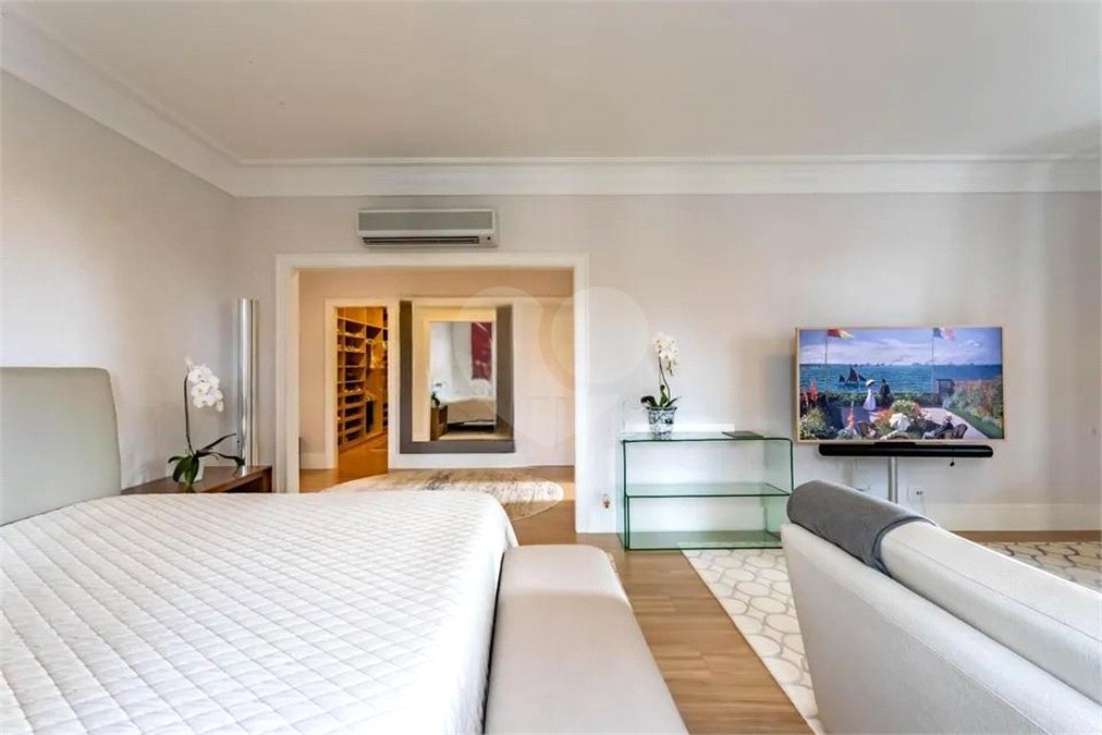Casa à venda com 4 suítes no condomínio Ville D´asolo, São Paulo - SP