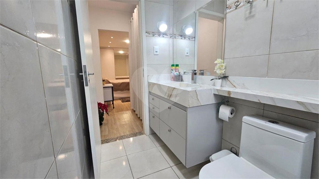 Sobrado à venda com 3 quartos, sendo 2 suítes, em Chácara Belenzinho, São Paulo, SP