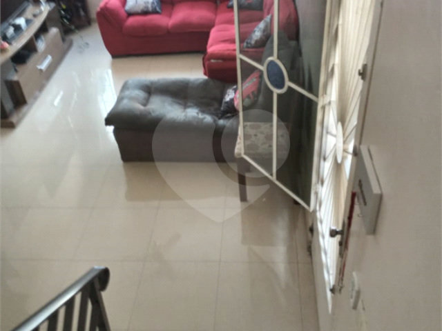 Sobrado à venda com 3 quartos, sendo 1 suíte,  em Tremembé, São Paulo, SP