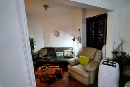 Apartamento à venda com 3 quartos, sendo 1 suíte, em Indianópolis, São Paulo, SP