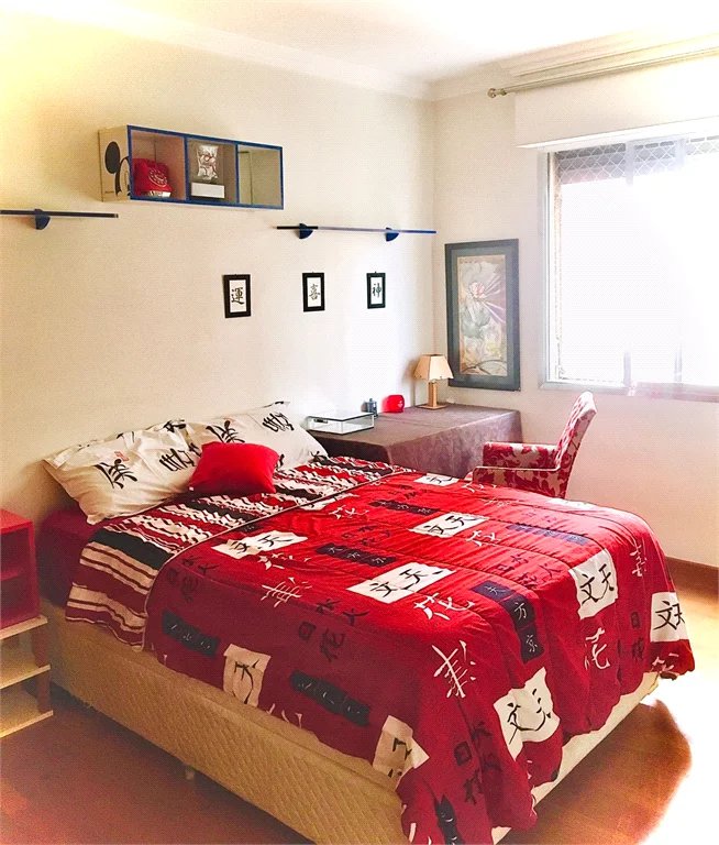 Apartamento à venda com 3 quartos, sendo 1 suíte, em Pinheiros, São Paulo, SP