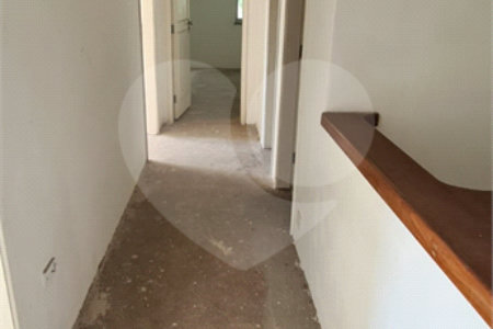 Sobrado à venda com 8 quartos em Vila Tramontano, São Paulo, SP