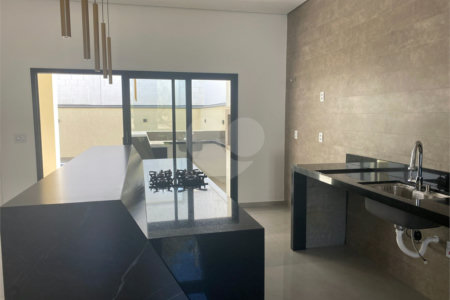 Casa à venda com 3 suítes no condomínio Golden Park Residence, Sorocaba - SP