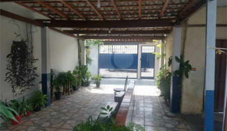 Casa Térrea à venda com 4 quartos em Jundiapeba, Mogi das Cruzes, SP