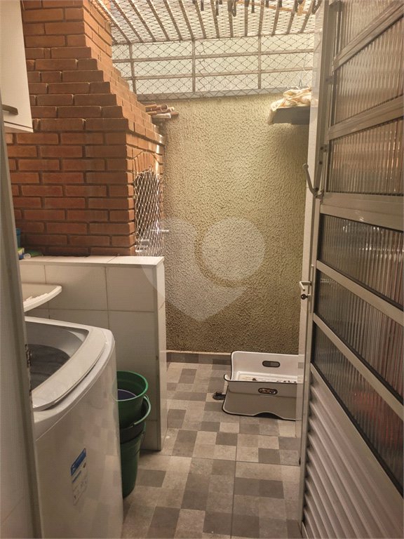 Casa à venda com 2 quartos no condomínio Ipomeias, São Paulo - SP