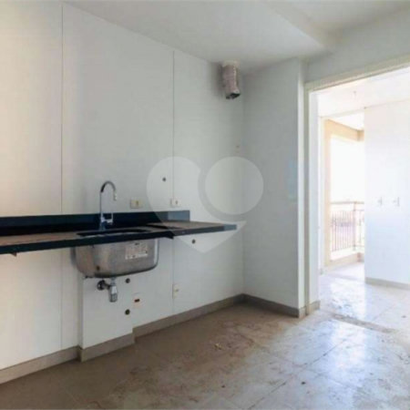 Apartamento à venda com 3 quartos, sendo 1 suíte, em Jardim da Saúde, São Paulo, SP