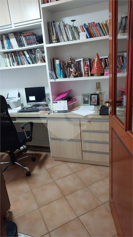 Casa à venda com 3 quartos, sendo 2 suítes, no condomínio Vinhas da Vista Alegre - Lado Sede, Vinhedo - SP