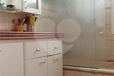 Casa à venda com 4 quartos, sendo 2 suítes, no condomínio Canamari, São Paulo - SP
