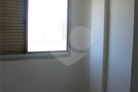 Triplex à venda com 5 quartos, sendo 3 suítes, em Santa Cecília, São Paulo, SP