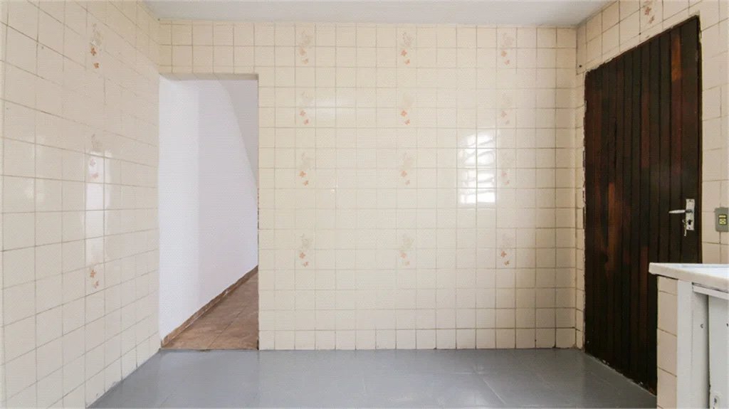 Casa à venda com 4 quartos em Vila Hamburguesa, São Paulo, SP