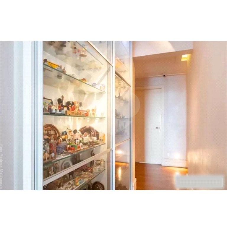 Apartamento à venda com 4 suítes em Moema, São Paulo, SP