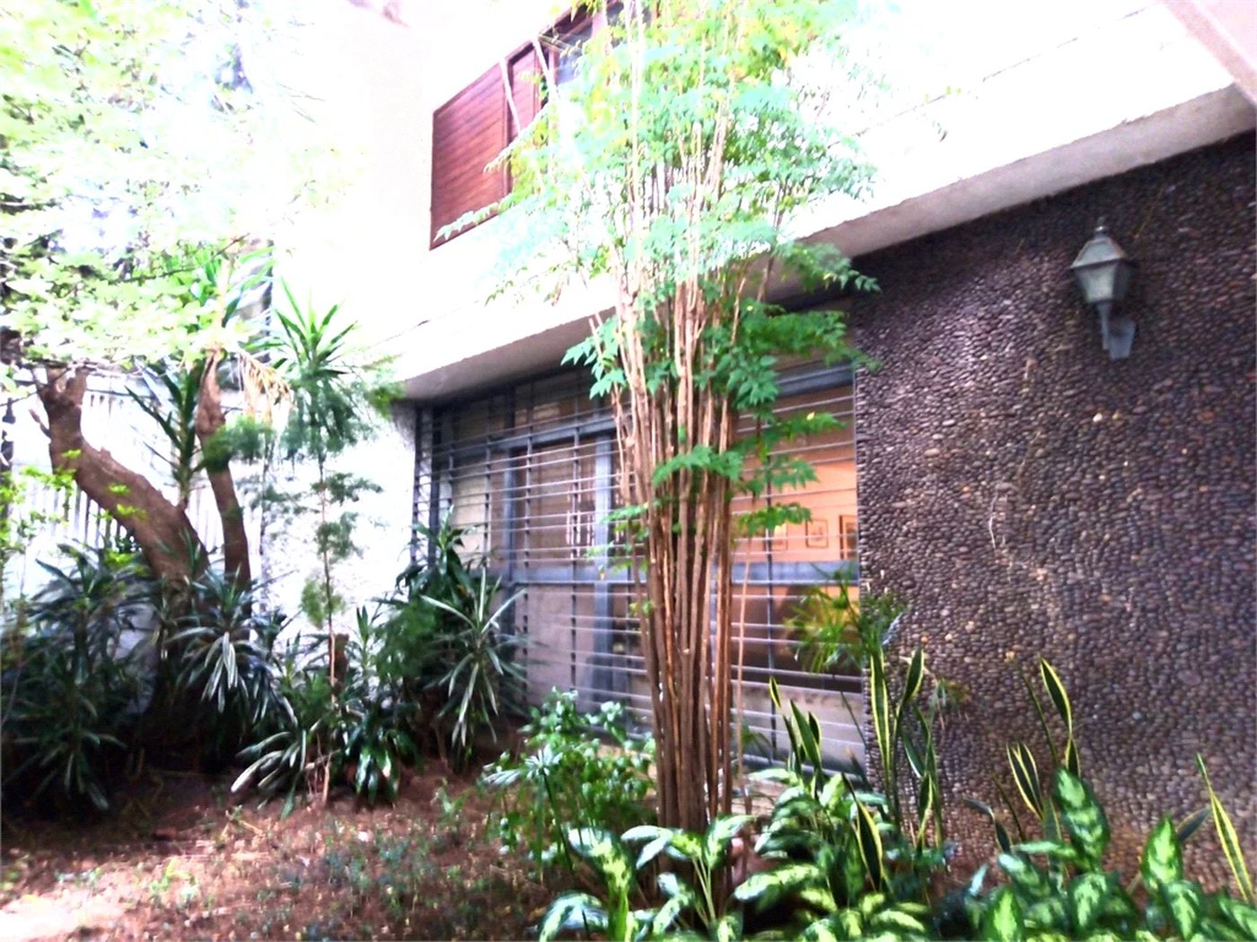 Sobrado à venda com 4 quartos, sendo 1 suíte,  em Vila Cordeiro, São Paulo, SP