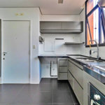 Apartamento à venda com 3 quartos, sendo 1 suíte, em Vila Olímpia, São Paulo, SP