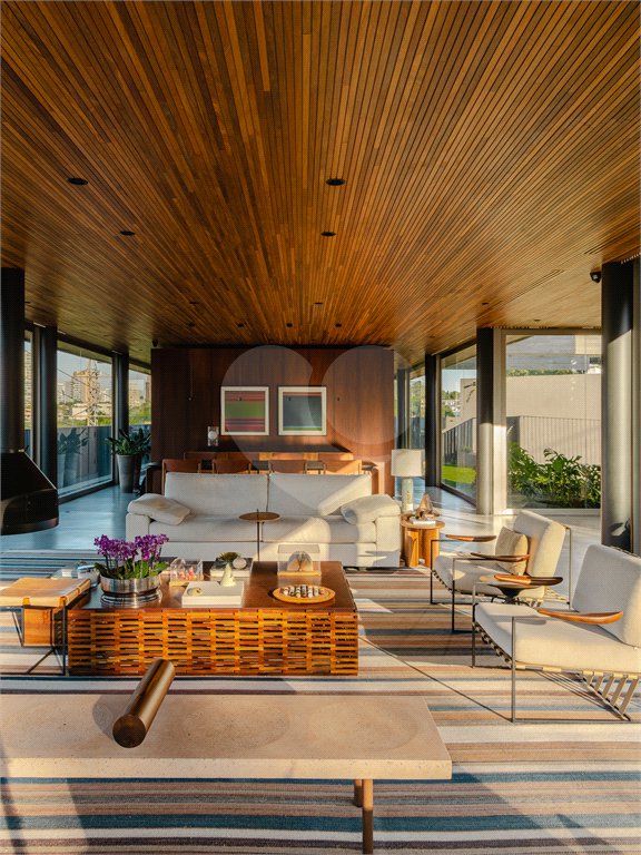 Casa à venda com 4 suítes em Cidade Jardim, São Paulo, SP
