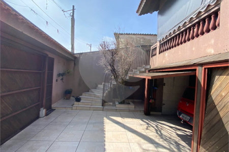 Casa à venda com 3 quartos, sendo 1 suíte, em Vila Correa, Ferraz de Vasconcelos, SP