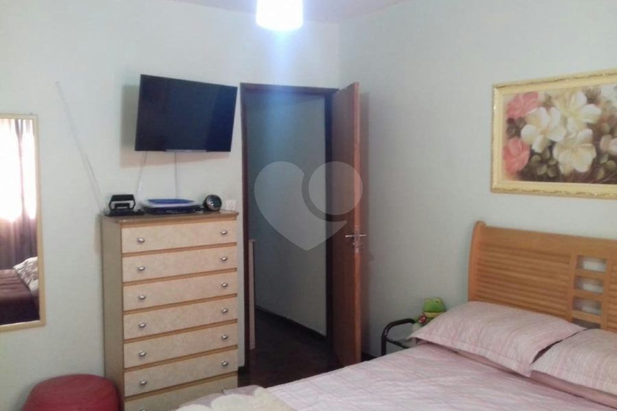 Sobrado à venda com 3 quartos em Vila Guilherme, São Paulo, SP