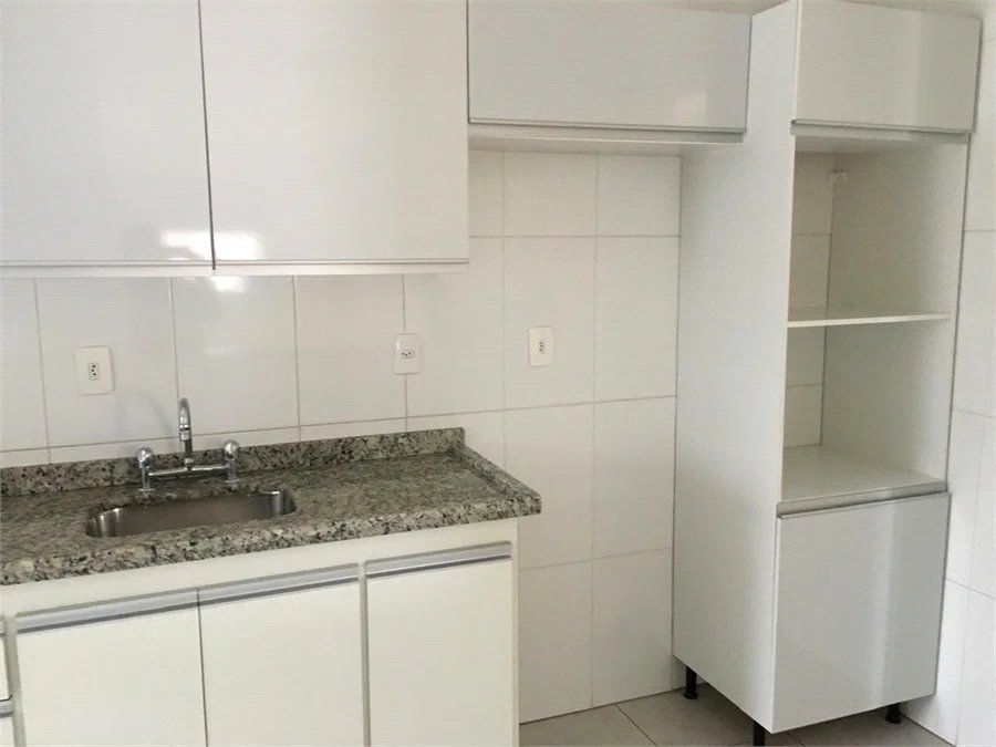 Apartamento para alugar com 3 quartos, sendo 2 suítes, em Vila Andrade, São Paulo, SP