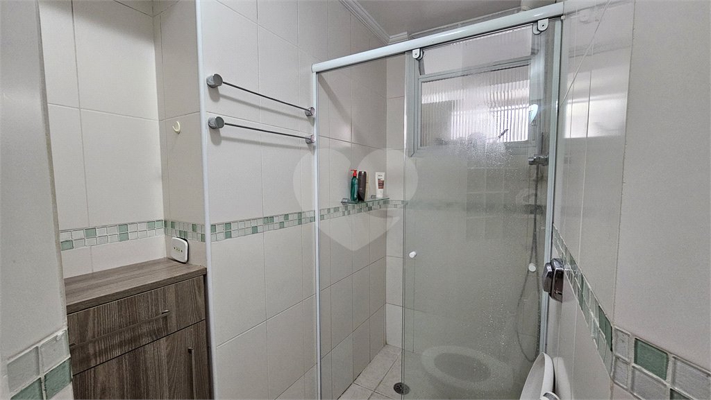 Apartamento à venda com 3 quartos, sendo 1 suíte, em Moema, São Paulo, SP