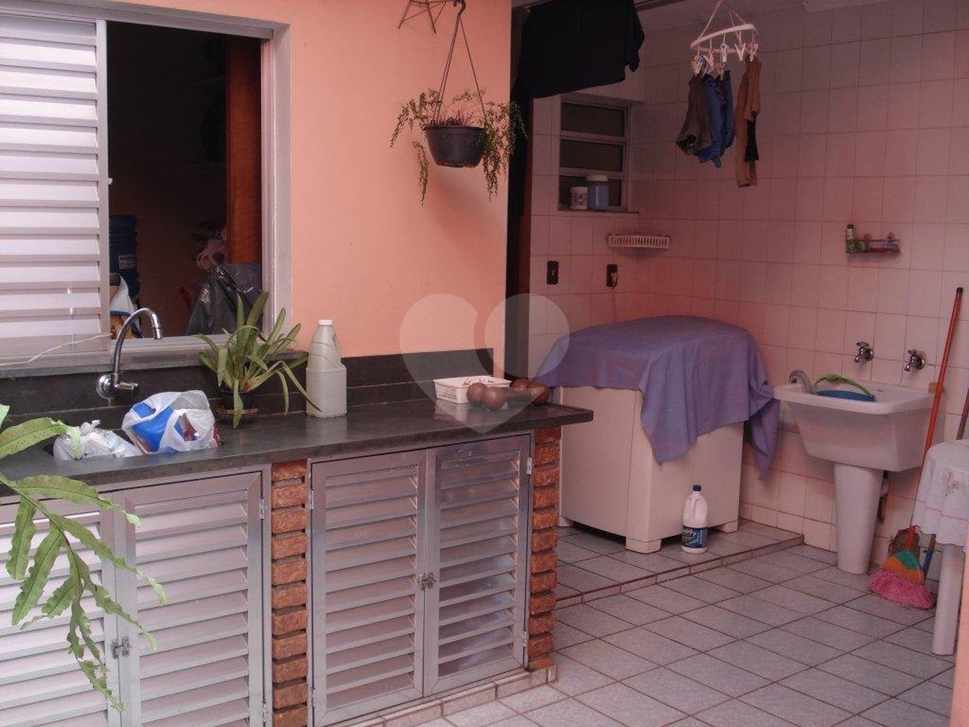 Sobrado à venda com 3 quartos, sendo 1 suíte,  em Jardim Bonfiglioli, São Paulo, SP