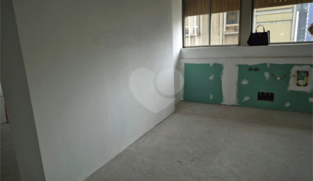 Apartamento à venda com 3 suítes em Jardim Paulistano, São Paulo, SP