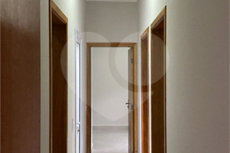 Casa Térrea à venda com 3 quartos, sendo 1 suíte,  em Jardim Sevilha, Indaiatuba, SP