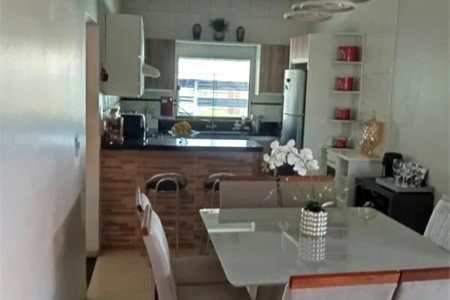 Casa à venda com 3 quartos, sendo 1 suíte, em São Luís, Balsas, MA